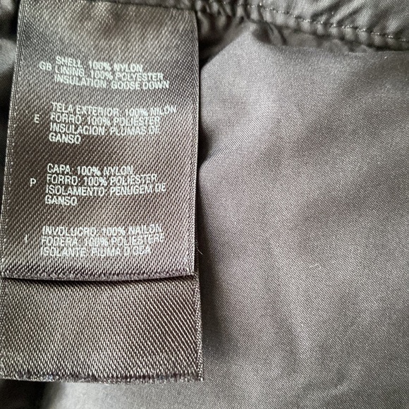 The north face goose down vest - Picture 5 of 9